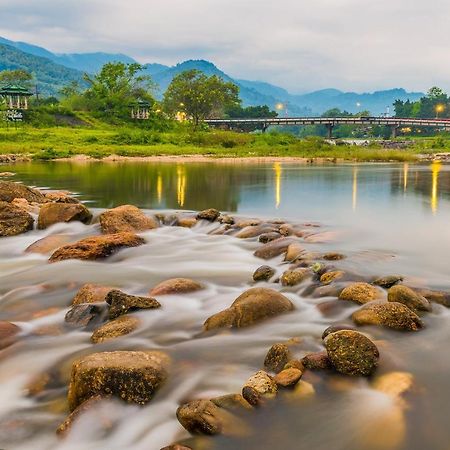 Pura Nakhon Hotel Nakhon Si Thammarat Bagian luar foto