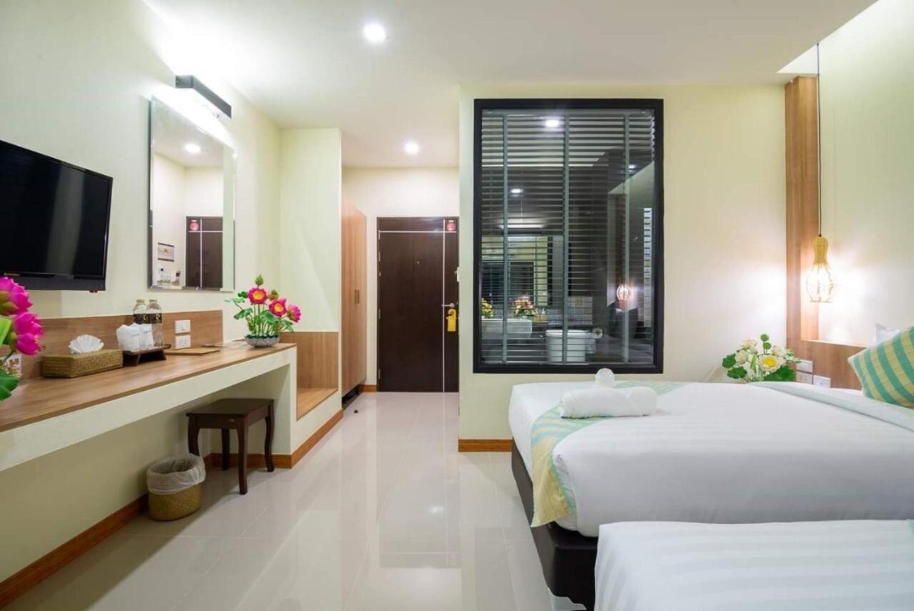 Pura Nakhon Hotel Nakhon Si Thammarat Bagian luar foto