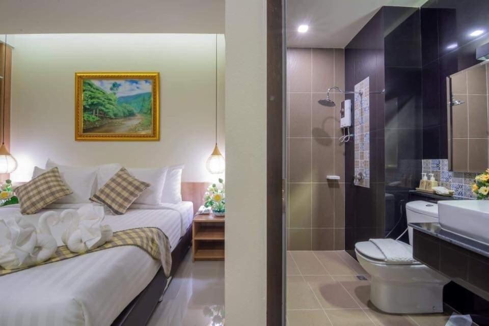 Pura Nakhon Hotel Nakhon Si Thammarat Bagian luar foto