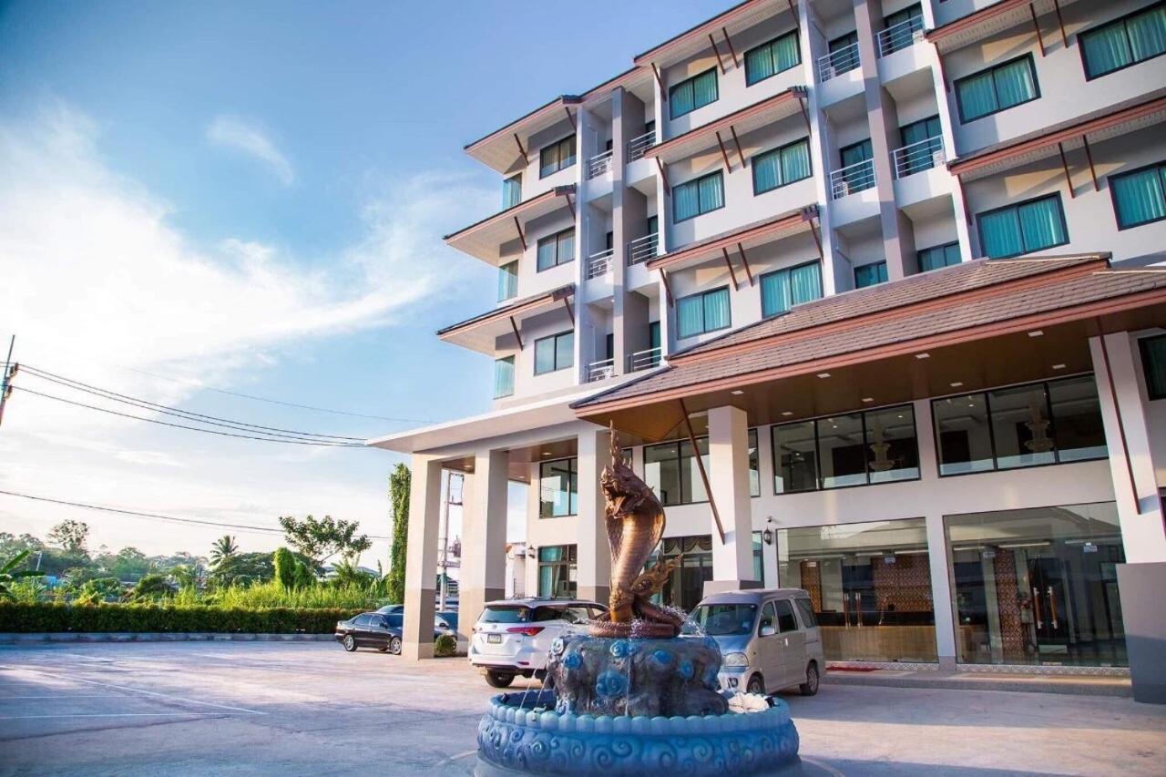 Pura Nakhon Hotel Nakhon Si Thammarat Bagian luar foto