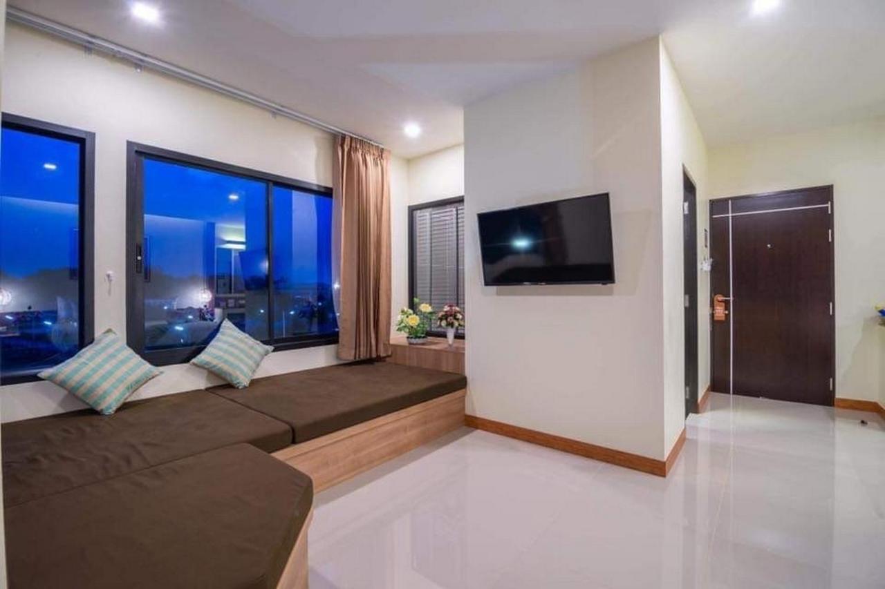 Pura Nakhon Hotel Nakhon Si Thammarat Bagian luar foto