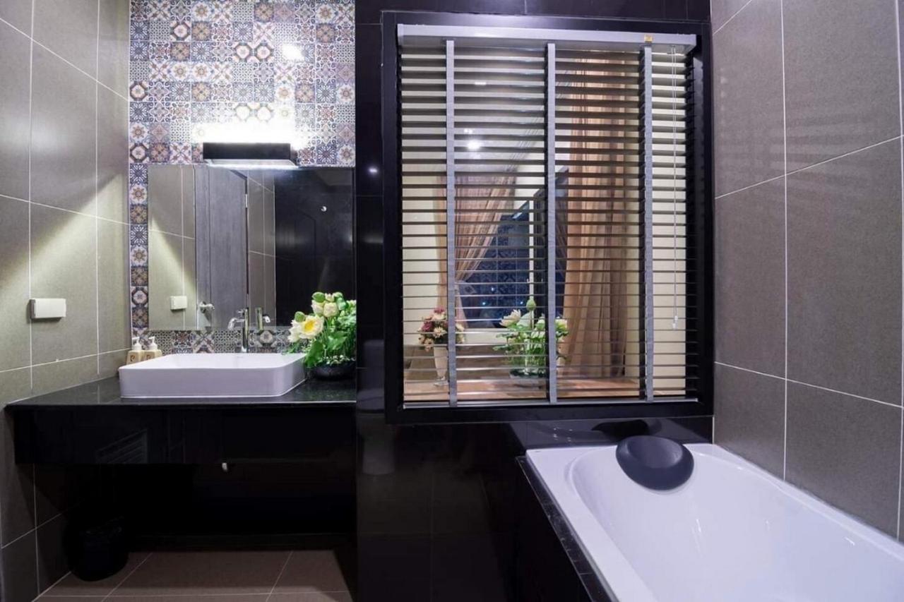 Pura Nakhon Hotel Nakhon Si Thammarat Bagian luar foto
